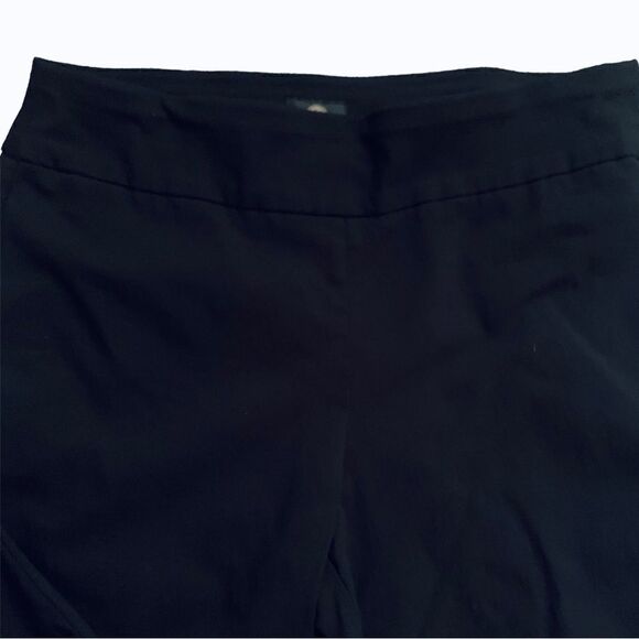 JM Collection Black Pull On Cropped Capri Rhinestone Pants Size Medium - Picture 3 of 7